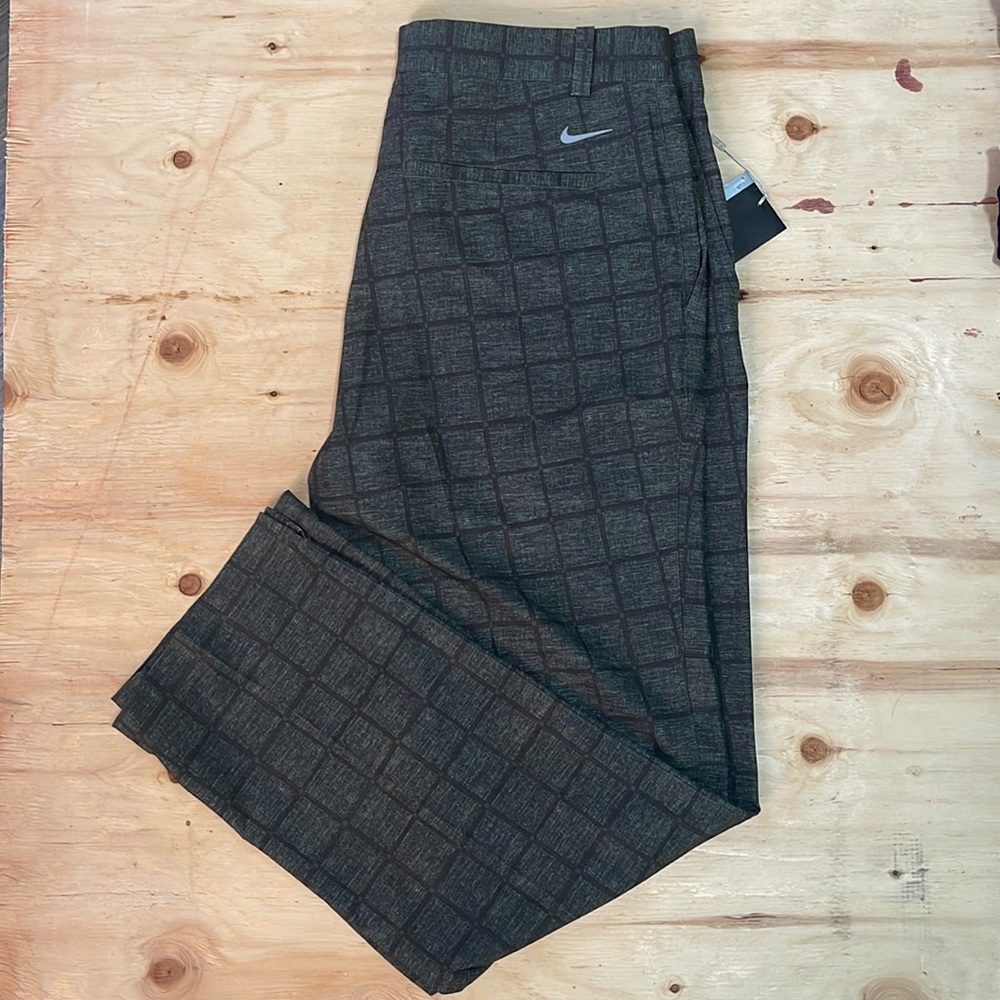 Men’s NIKE Golf Tour Performance Pant